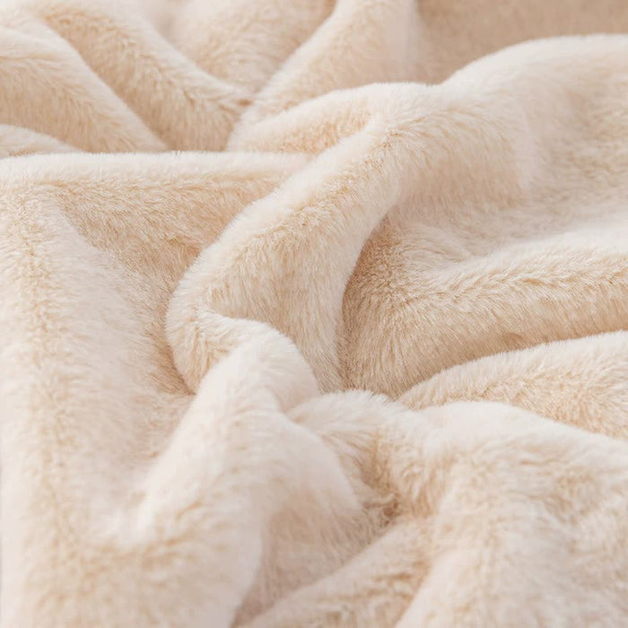 Apricot 70*100cm Plush Toscana Rabbit Hair Throw Blanket - Soft Flannel Fleece for All Seasons, Perfect for Couch & Bed