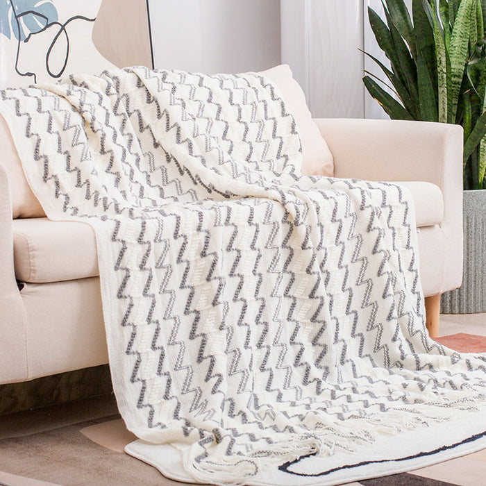 130*230CM White And Grey Modern Knitted Throw Blanket with Tassels - Soft & Lightweight for Sofa, Bed, and Office