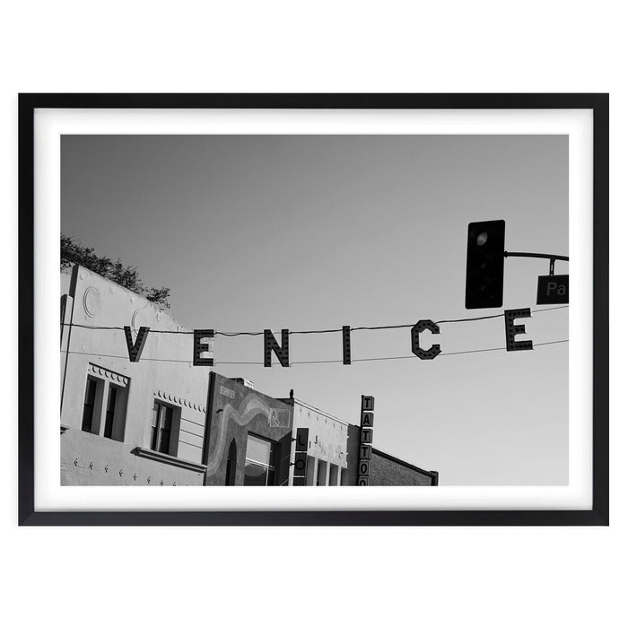 Wall Art's Venice Beach California Large 105cm x 81cm Framed A1 Art Print